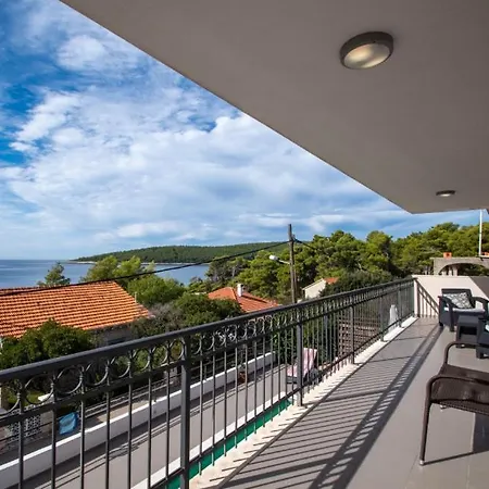 Villa Marinovic By Guide