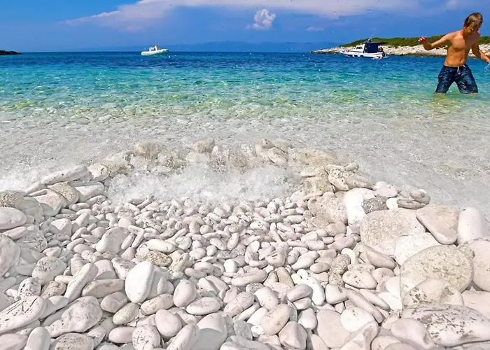 Marinovic By Guide * Potirna